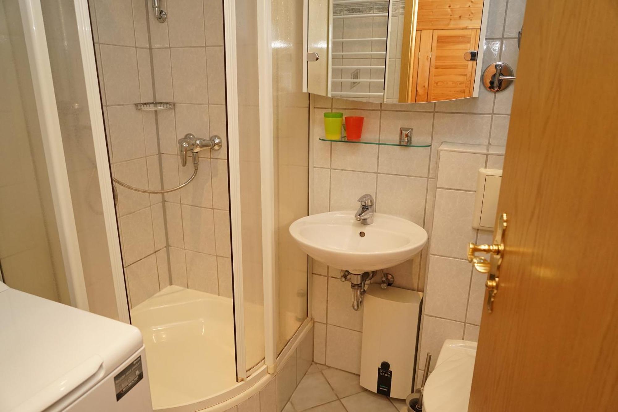 Zeltdachhaus Mit W_Lan _ 2 X Tv Villa Damp Kültér fotó